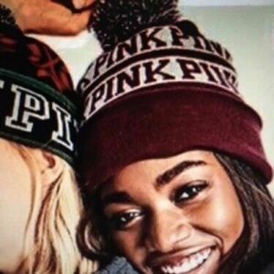 Victoria’s Secret PINK Cute and cozy hat